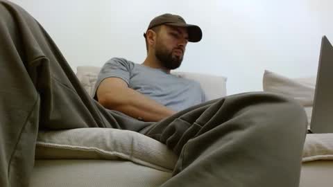 TheMonarchGoat online show from 04-01-26, 01:50