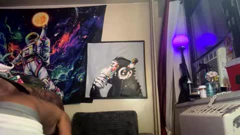 Snapshot of themoodywitch chatting on 10-31-25, 10:16 the moody witch online show from 10-31-25, 10:16