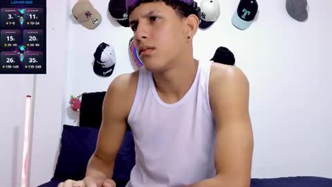 Theo online show from 06-11-26, 07:01