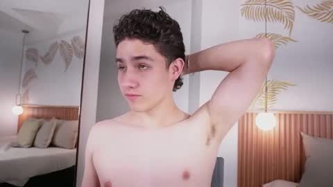  THEO- MATEO  online show from 01-18-25, 04:21