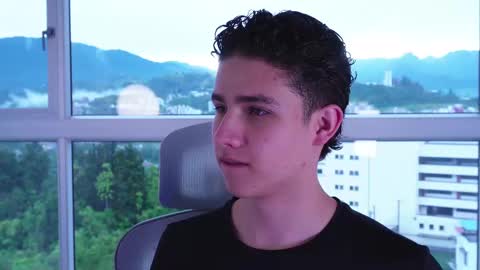  THEO- MATEO  online show from 02-11-25, 01:09