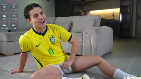  THEO- MATEO  online show from 04-23-26, 11:40