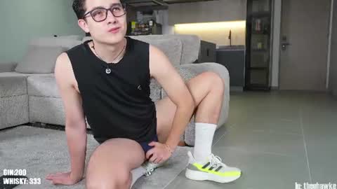  THEO- MATEO  online show from 06-14-26, 11:40