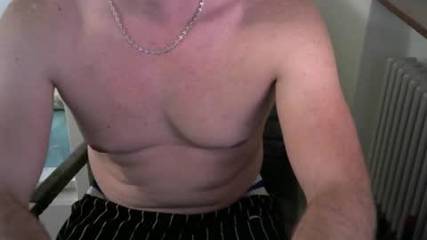 Snapshot of theoone7891 chatting on 11-25-25, 06:30 theoone7891 online show from 11-25-25, 06:30