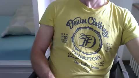 Snapshot of theoone7891 chatting on 03-27-26, 08:26 theoone7891 online show from 03-27-26, 08:26