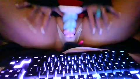 the peach princess  online show from 07-23-26, 08:01