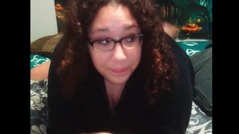 Snapshot of theplayfulbbw chatting on 11-13-25, 05:28 Amelia online show from 11-13-25, 05:28