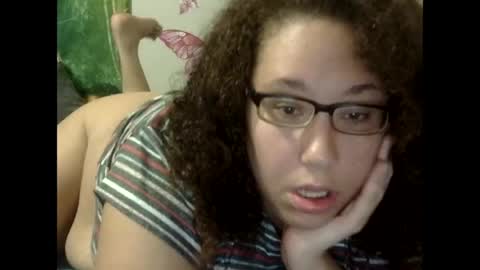 Amelia online show from 04-28-26, 03:33