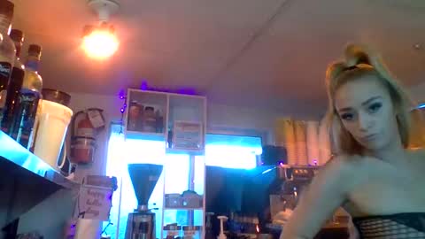 Snapshot of therealbabygofficial chatting on 12-13-25, 11:43 therealbabygofficial online show from 12-13-25, 11:43