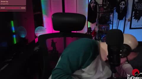 Bumbles or B online show from 11-23-25, 05:35