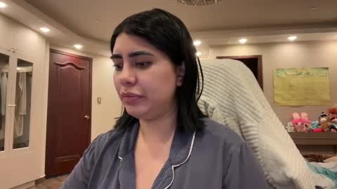 Snapshot of therealcamilabaddie chatting on 09-28-25, 06:41 therealcamilabaddie online show from 09-28-25, 06:41