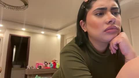 Snapshot of therealcamilabaddie chatting on 11-07-25, 04:01 therealcamilabaddie online show from 11-07-25, 04:01