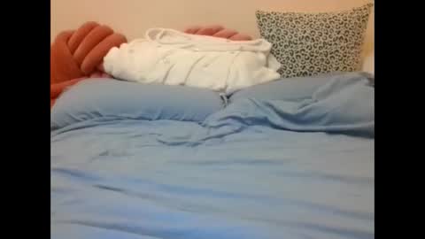 Bunny online show from 10-29-25, 05:47