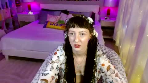 Snapshot of therealmadameceleste chatting on 06-26-26, 11:42 Madame Celeste online show from 06-26-26, 11:42