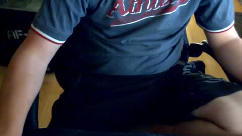 Snapshot of therise23411 chatting on 06-21-26, 04:53 small dick online show from 06-21-26, 04:53