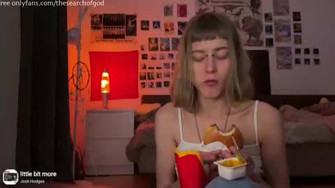 Snapshot of thesearchofgod chatting on 09-29-25, 06:02 LISA online show from 09-29-25, 06:02