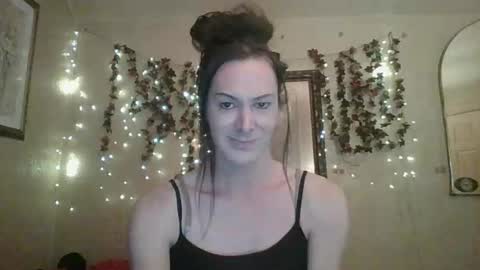 sillymillie0 online show from 11-17-25, 10:37