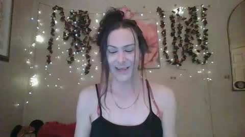 sillymillie0 online show from 05-01-26, 06:12