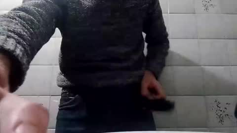 Snapshot of thesixpack_ chatting on 03-03-26, 02:01 thesixpack_ online show from 03-03-26, 02:01