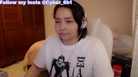 Mai online show from 04-25-26, 01:41