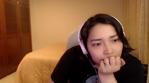 Mai online show from 05-27-26, 04:53