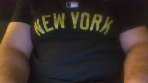 Snapshot of thethril1990 chatting on 12-20-25, 11:34 Thethrill online show from 12-20-25, 11:34