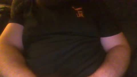 Snapshot of thethril1990 chatting on 01-12-26, 03:01 Thethrill online show from 01-12-26, 03:01