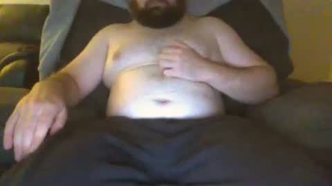Snapshot of thethril1990 chatting on 04-08-26, 01:38 Thethrill online show from 04-08-26, 01:38