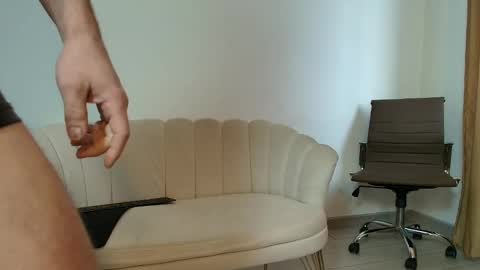 Snapshot of thetopalex chatting on 02-14-26, 06:43 TheTopAlex online show from 02-14-26, 06:43