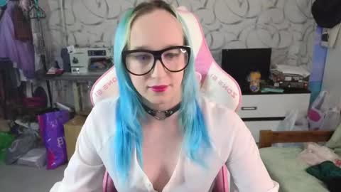 The Great And Powerful Trixie online show from 10-01-25, 07:47