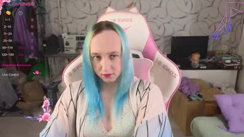 The Great And Powerful Trixie online show from 10-08-25, 08:56