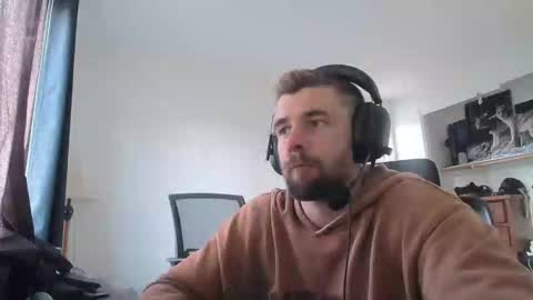 troy online show from 04-28-26, 02:21