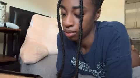 Snapshot of thevixensapphire chatting on 02-13-26, 01:40 Sapphire the Vixen online show from 02-13-26, 01:40