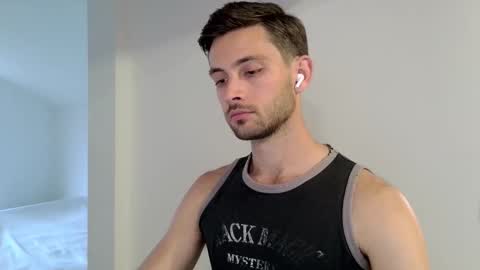 Snapshot of thewaiter2025 chatting on 11-22-25, 12:04 The Waiter online show from 11-22-25, 12:04