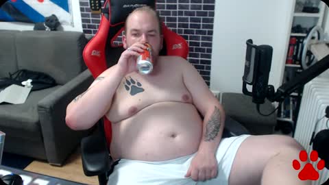 Snapshot of thewolfy31 chatting on 12-19-24, 04:13 PupWolfy online show from 12-19-24, 04:13