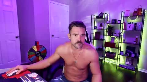 Snapshot of theycravebwc chatting on 06-11-26, 02:53 theycravebwc online show from 06-11-26, 02:53