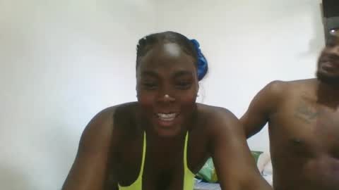 Snapshot of theylorwest chatting on 07-07-26, 04:11 theylorwest online show from 07-07-26, 04:11