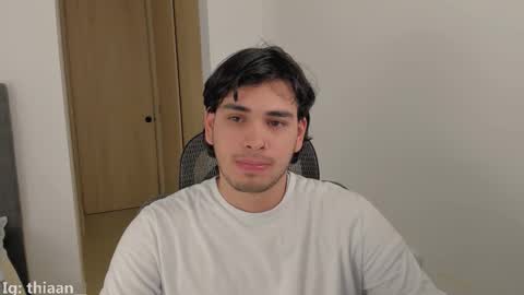Snapshot of thiaan__ chatting on 12-05-25, 02:42 thiaan__ online show from 12-05-25, 02:42