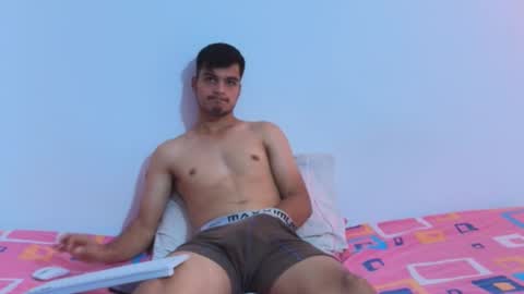 Snapshot of thiago__diaz chatting on 11-13-25, 01:54 Thiago Diaz online show from 11-13-25, 01:54