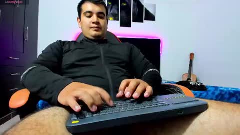 Thiago online show from 07-23-26, 03:15