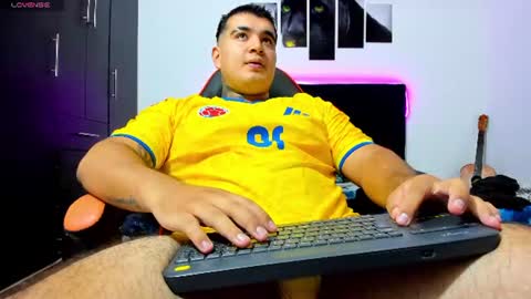 Thiago online show from 07-27-26, 05:03