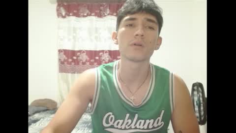 Snapshot of thiago_deseo69 chatting on 02-16-26, 01:57 thiago_deseo69 online show from 02-16-26, 01:57