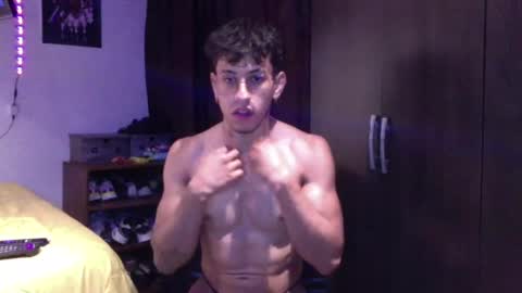 Snapshot of thiago_happy chatting on 02-27-25, 02:32 thiago_happy online show from 02-27-25, 02:32