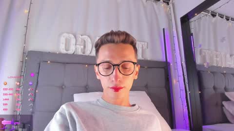 SanThiago online show from 01-15-25, 10:57