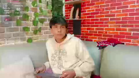 thiago online show from 09-10-25, 12:49