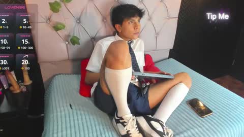 thiago online show from 10-08-25, 11:41