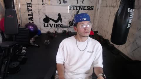 Thiago online show from 04-11-26, 01:15