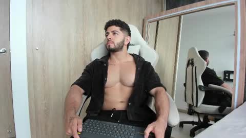 THIAGO online show from 07-20-26, 10:23