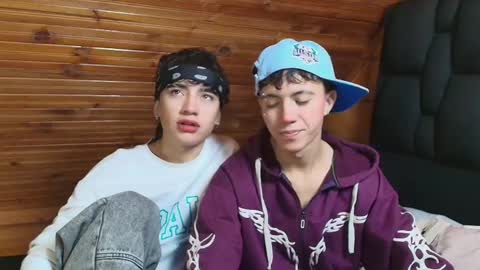 Snapshot of thiago_n_sam chatting on 10-30-25, 04:58 thiago_n_sam online show from 10-30-25, 04:58