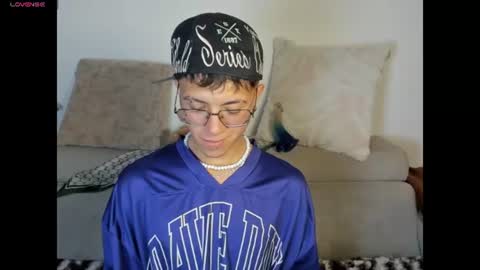 thiago_n_sam online show from 07-30-26, 10:53